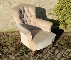 Howard and Sons button back antique antique armchair5.jpg